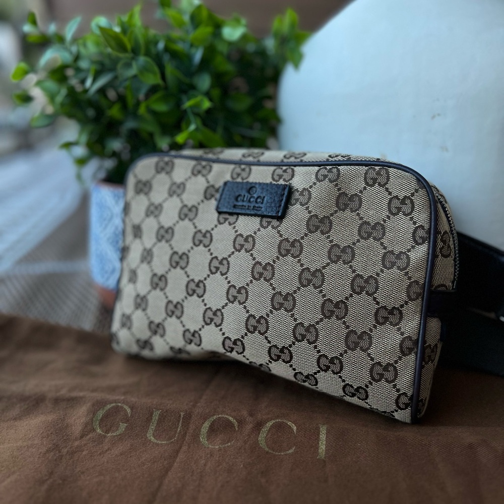 Gucci GG Brown Canvas Belt Bag